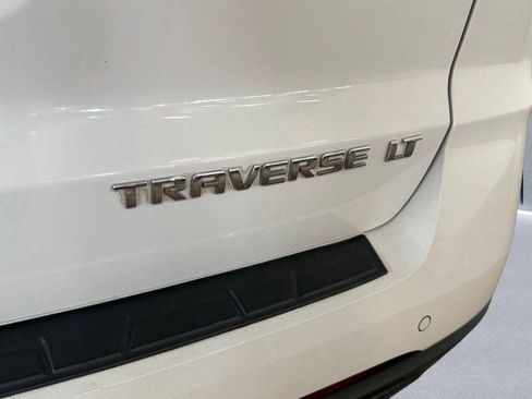 Used 2016 Chevrolet Traverse LT FWD image 22
