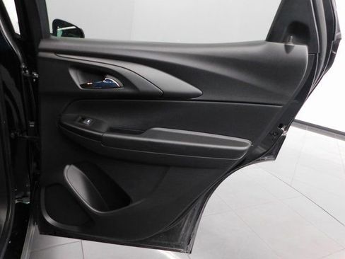 Used 2023 Chevrolet TrailBlazer ACTIV w/ Convenience Package image 29