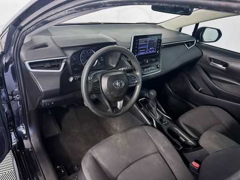 Used 2020 Toyota Corolla LE FWD image 9