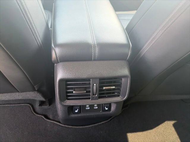 Used 2026 Nissan Murano Platinum AWD/4WD image 13