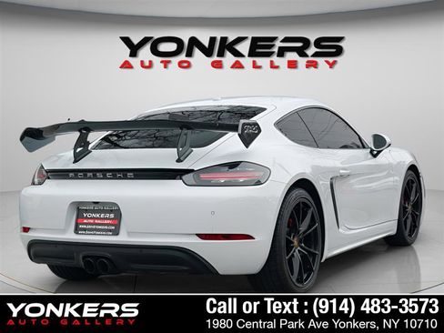 Used 2018 Porsche 718 Cayman image 7