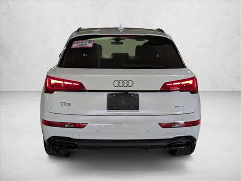Certified 2025 Audi Q5 2.0T Premium image 7