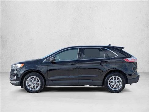 Used 2024 Ford Edge SEL AWD/4WD image 9