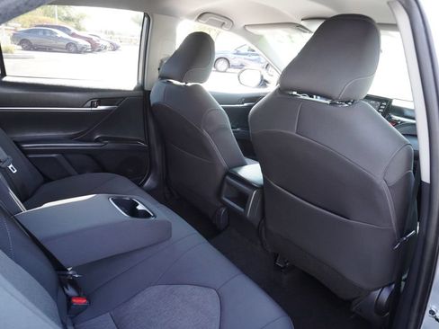 Used 2023 Toyota Camry LE FWD image 10