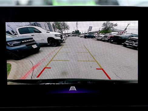 Used 2024 Chevrolet Trax ACTIV image 17