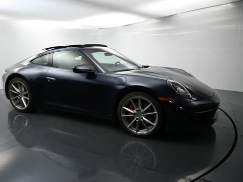 Used 2020 Porsche 911 Carrera S image 25