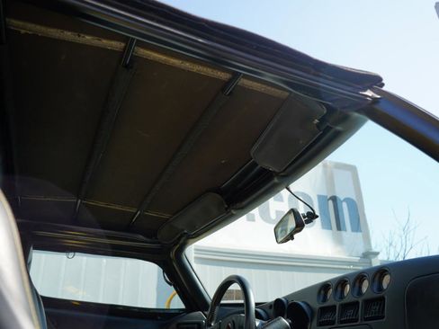 Used 1994 Dodge Viper RT/10 image 87