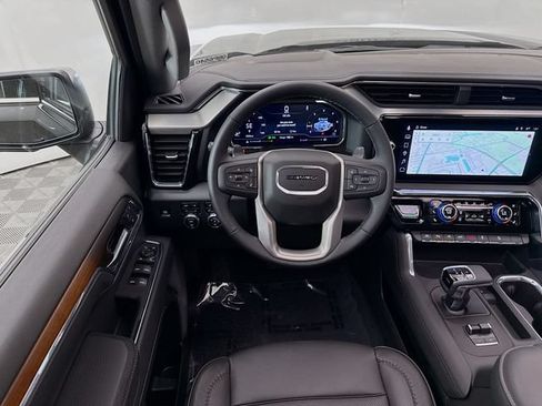 Used 2025 GMC Sierra 1500 Denali w/ Denali Reserve Package AWD/4WD image 25