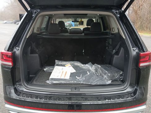 New 2026 Volkswagen Atlas Peak Edition AWD/4WD image 22