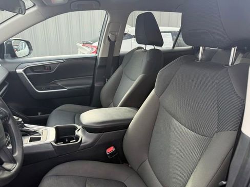 Used 2024 Toyota RAV4 LE image 10
