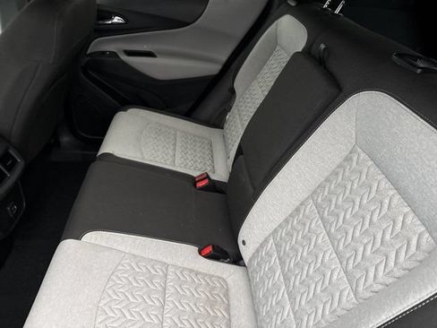 Used 2023 Chevrolet Equinox LS w/ LS Convenience Package FWD image 16