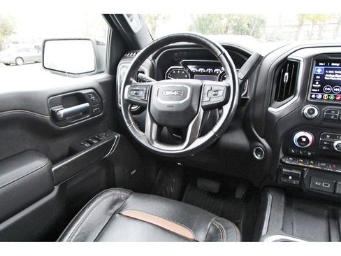 Used 2020 GMC Sierra 1500 AT4 w/ AT4 Premium Package image 8