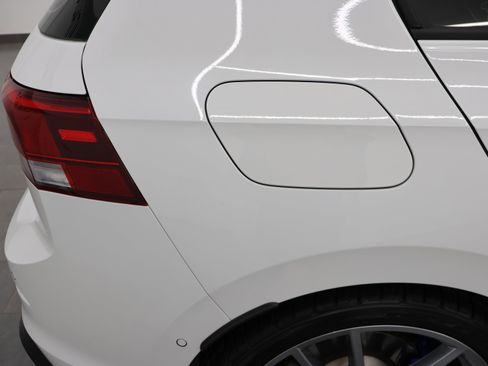 Used 2024 Volkswagen Golf R image 23