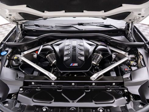 Used 2023 BMW X7 M60i w/ Executive Package image 34