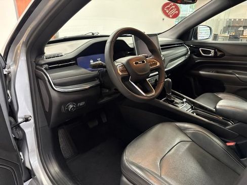 Used 2023 Jeep Compass High Altitude AWD/4WD image 26