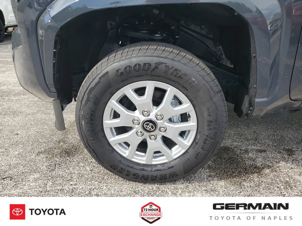 Used 2026 Toyota Tacoma SR5 RWD image 13
