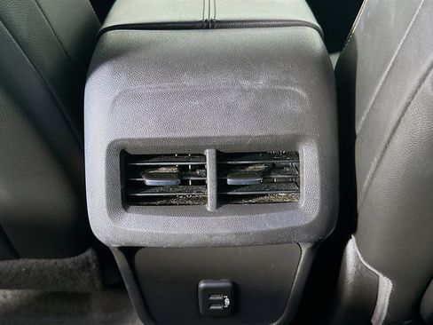 Used 2020 GMC Terrain SLT image 27