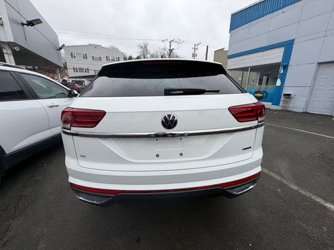 Used 2023 Volkswagen Atlas Cross Sport SE image 26