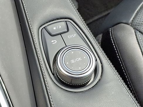 Used 2022 INFINITI QX50 Luxe w/ Appearance Package image 25