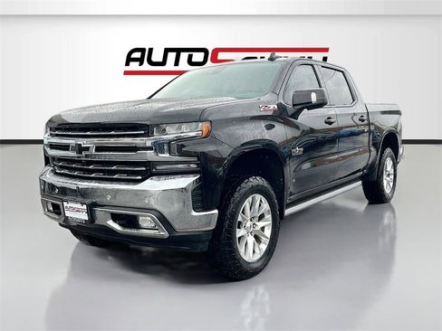 Used 2022 Chevrolet Silverado 1500 LTZ w/ Technology Package image 3