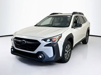 Used 2023 Subaru Outback Premium AWD/4WD video 1