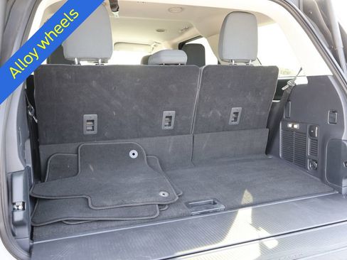 Certified 2025 Ford Expedition Active AWD/4WD image 16