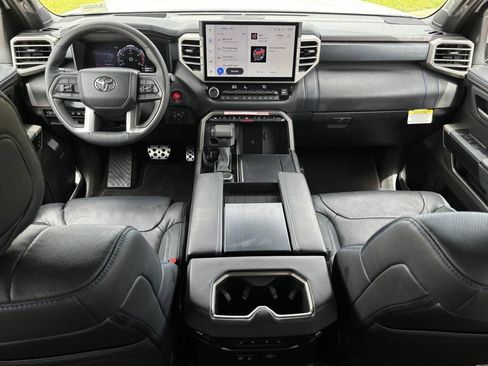 Used 2026 Toyota Tundra Platinum w/ TRD Off-Road Package AWD/4WD image 10