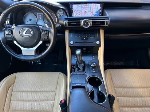 Used 2019 Lexus RC 350 image 16