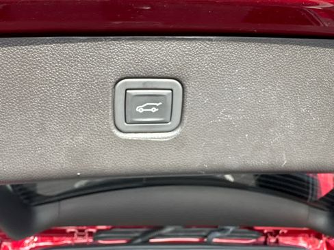 Used 2024 Chevrolet Blazer RS w/ LPO, Cargo Package FWD image 8
