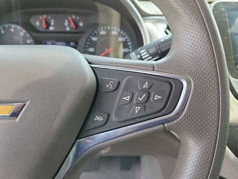 Used 2025 Chevrolet Malibu LT FWD image 24