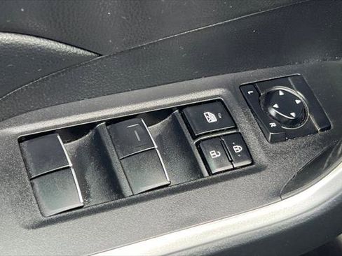 Certified 2021 Toyota RAV4 XLE Premium FWD image 13