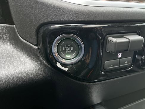 New 2026 GMC Sierra 1500 Elevation w/ Elevation Premium Package AWD/4WD image 52