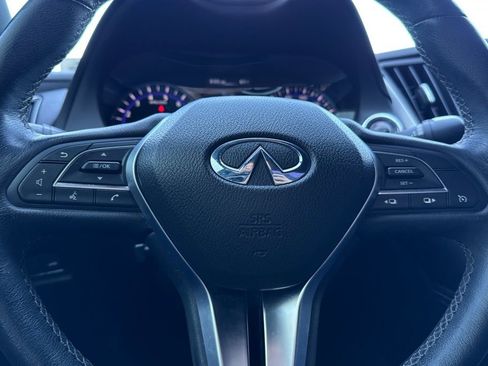 Used 2017 INFINITI Q60 3.0t w/ Premium Plus Package 3.0T image 25