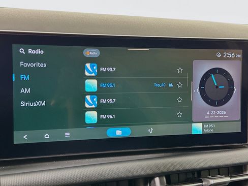 Used 2025 Hyundai Tucson SEL FWD image 21