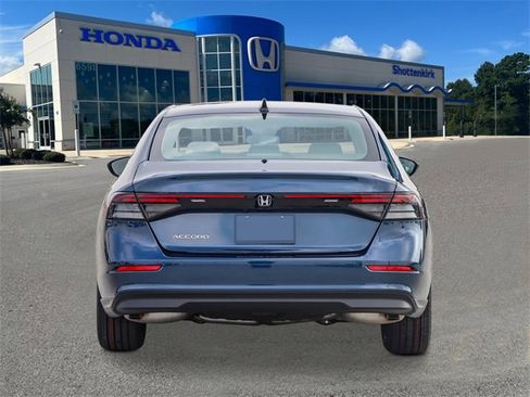 New 2026 Honda Accord SE image 3