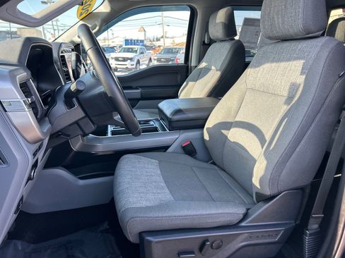 Certified 2022 Ford F150 XLT w/ Equipment Group 302A High image 8