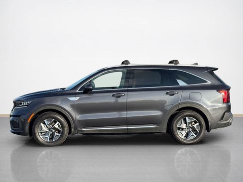 Used 2022 Kia Sorento S AWD/4WD image 4