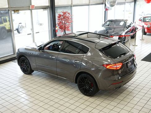 Used 2018 Maserati Levante S GranSport AWD/4WD image 63