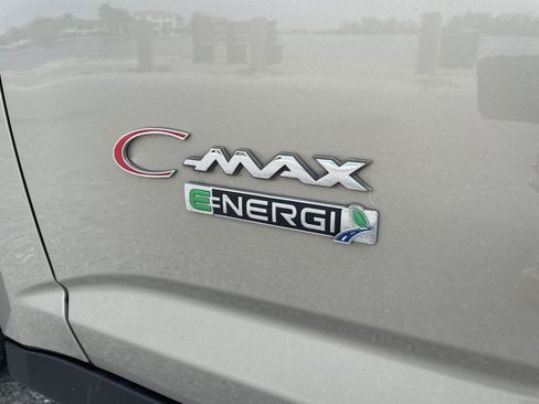 Used 2015 Ford C-MAX Energi SEL w/ Equipment Group 302A FWD image 22