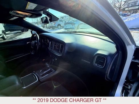 Certified 2019 Dodge Charger GT image 9
