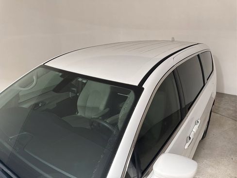 Used 2018 Chrysler Pacifica Touring Plus image 12