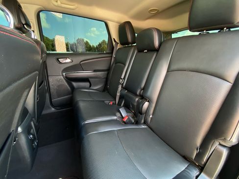Used 2019 Dodge Journey GT AWD/4WD image 11