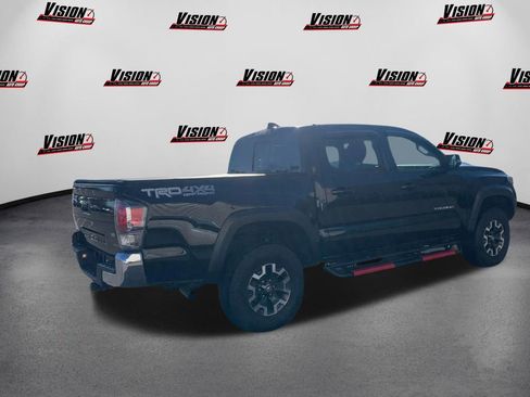 Used 2022 Toyota Tacoma TRD Off-Road image 5