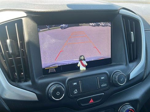 Used 2020 GMC Terrain SLT w/ Preferred Package FWD image 8