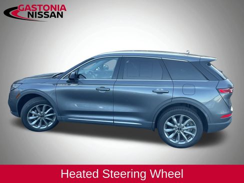 Used 2022 Lincoln Corsair AWD w/ Premium Package image 9