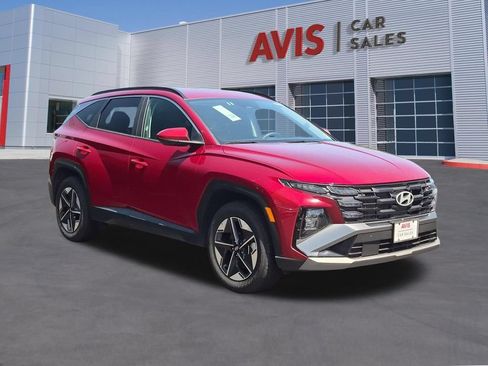 Used 2025 Hyundai Tucson SEL AWD/4WD image 3