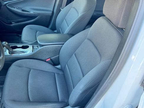 Used 2020 Chevrolet Malibu LS image 10