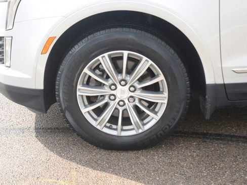 Used 2017 Cadillac XT5 Luxury w/ Driver Awareness Package FWD image 27