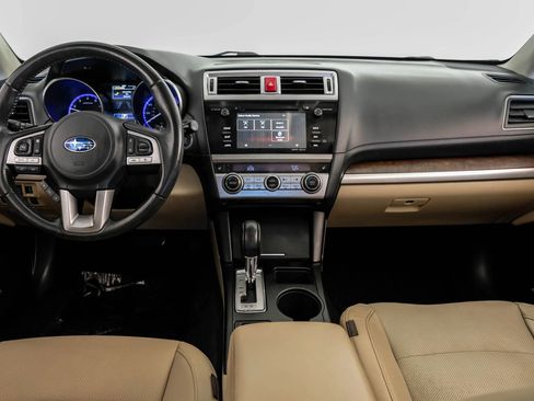 Used 2017 Subaru Outback 2.5i Limited image 12