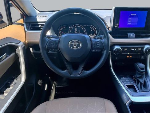 Certified 2025 Toyota RAV4 XLE w/ Convenience Package AWD/4WD image 5